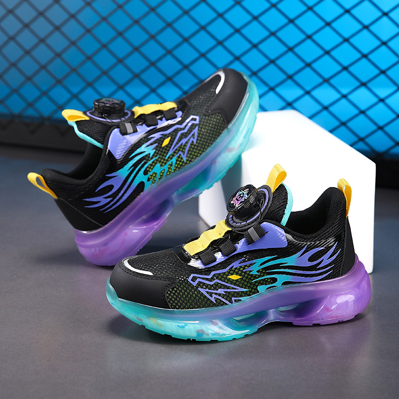 Calzado deportivo para niños 2025 primavera nuevo estilo transpirable de una sola red para niños zapatos casuales de suela suave para niños grandes