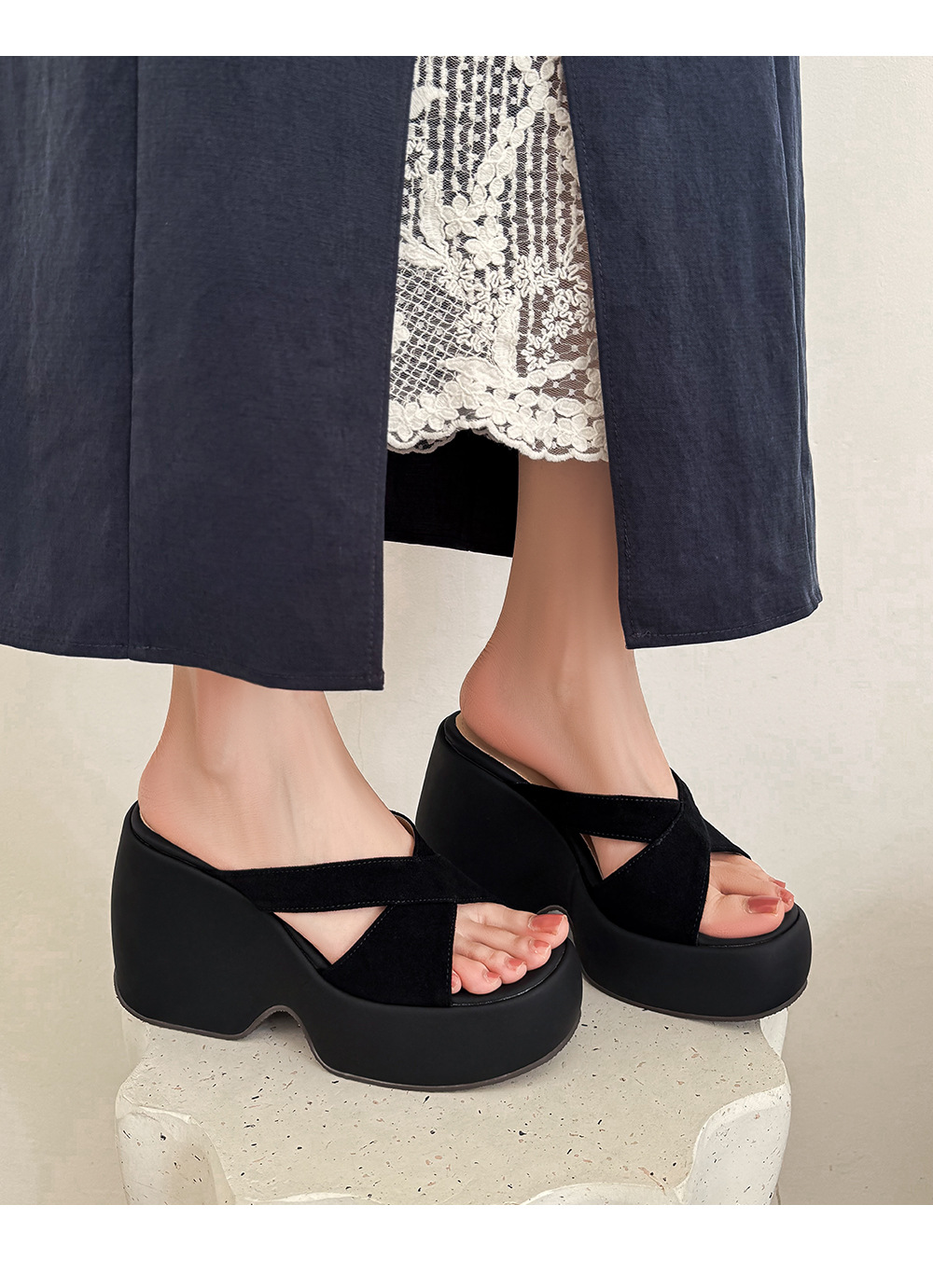 Sandal cao gót nữ quai ngang đế xuồng platform gót siêu cao 12 cm — màu đen, màu mơ chi tiết 8