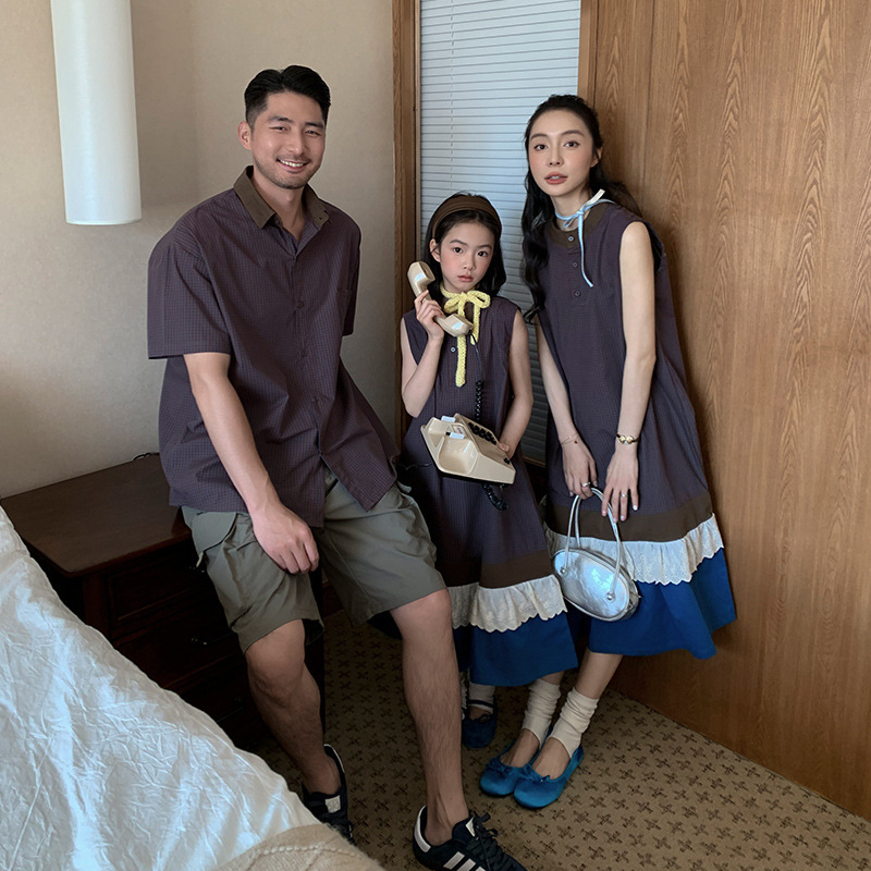 Retro High-End Family Matching Outfits for Three, 2026 New Style Color-Blocking Lace Mother-Daughter Dress and Shirt Set Trendy Retro High-End Family Matching Outfits for Three, 2026 New Style Color-Blocking Lace Mother-Daughter Dress and Shirt Set Trendy