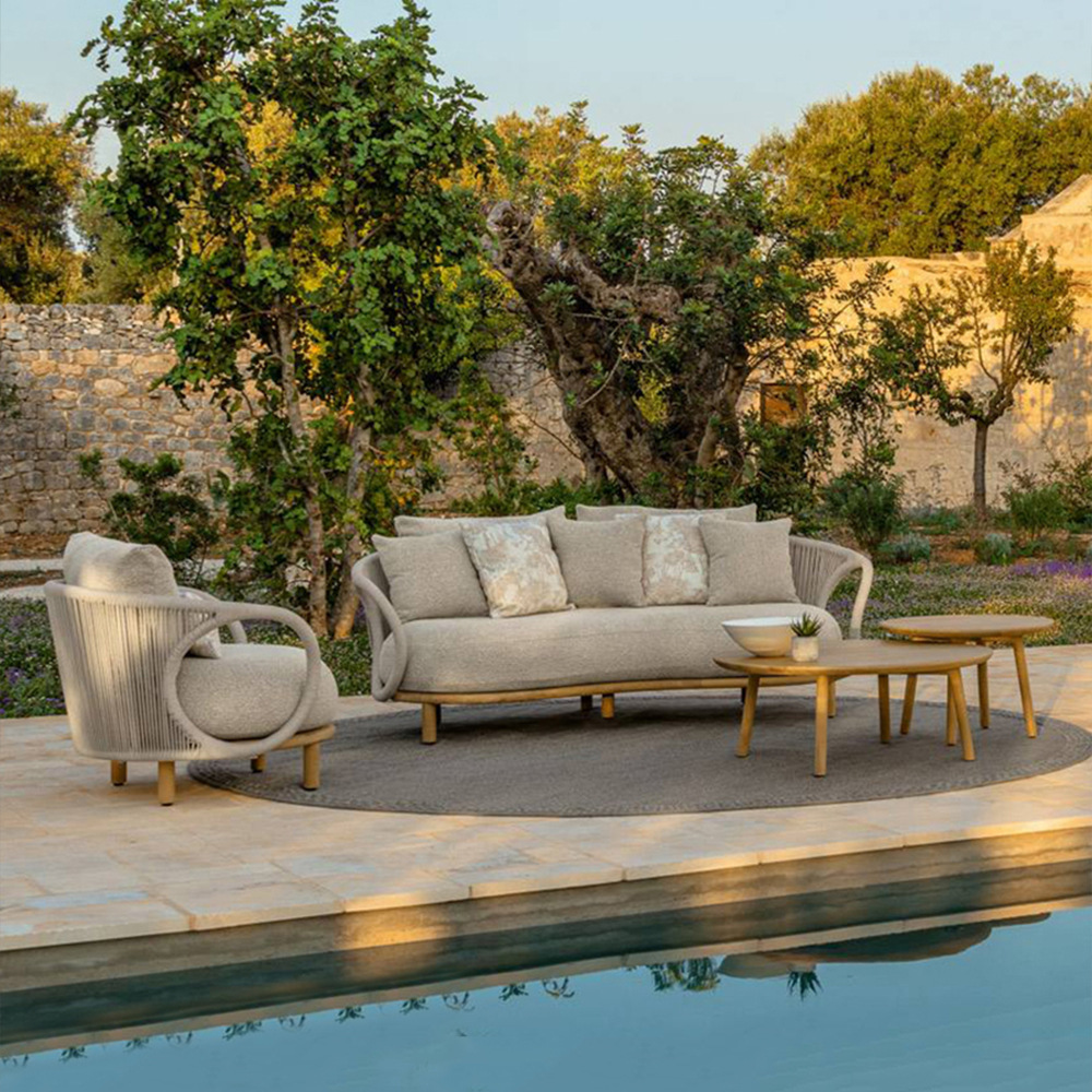Sofá de caña al aire libre mesa de té de teca balcón jardín hotel de diseño de muebles de combinación de cama de cama casual