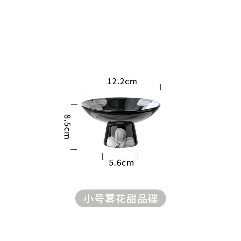 創意的なコーヒーカップの皿の陶磁器の高い足のお菓子の皿の手描きの日本式のレストランの午後のお茶のカップルの家庭用のコップの食器|undefined