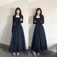 秋季赫本风黑色连衣裙女裙子套装内搭长裙穿搭2025新款秋款女装