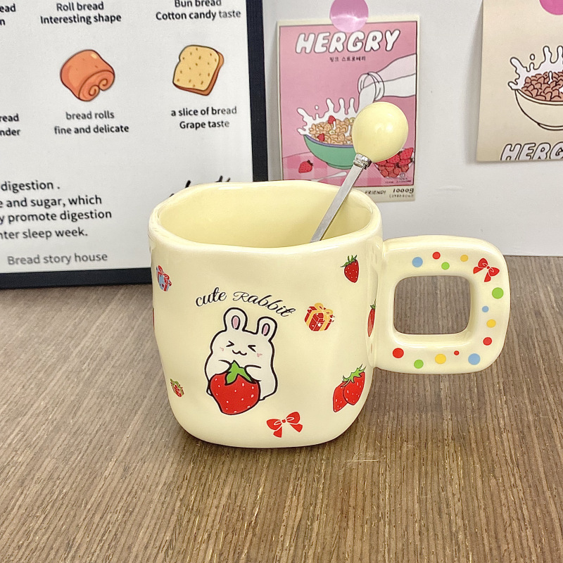Taza de cerámica Taza de dibujos animados creativa Regalo de mano Regalo de cumpleaños lindo Taza para beber para niñas Taza de café para parejas