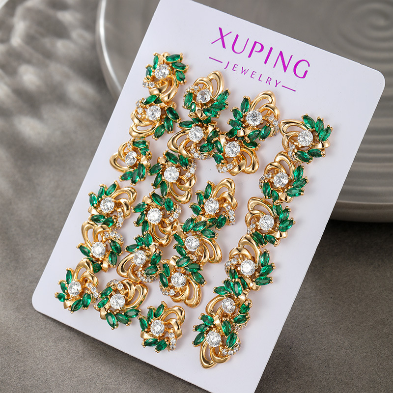 Pendientes de Botón de Flor con Circonitas de Colores Microincrustadas, Chapados en Oro de 18k, de Aleación de Moda Xuping, Elegantes y de Lujo Discreto