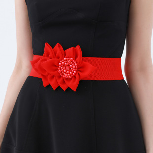 �W���羳�ɾo��������Ůʿ�n��󻨶��b�Ƥ���r�аٴ�����B��