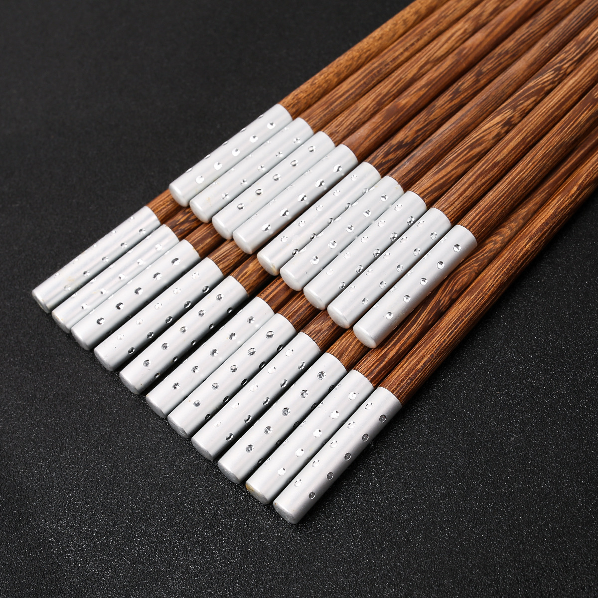 Palillos de madera de ala de pollo hogar vajilla de madera maciza comida estrellado palillos de madera moda nacional grupo de comunidad compra suministro al por mayor