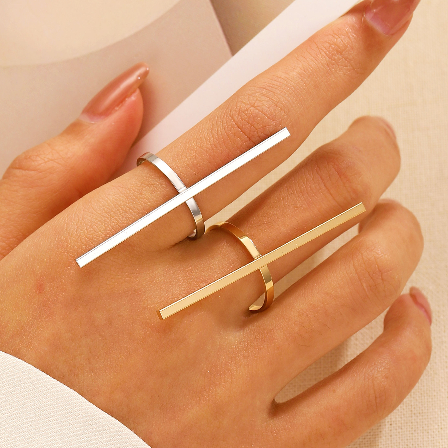 Stylish Fidget Ring For Anxiety And Stress Relief Designer Ring_voghion.com