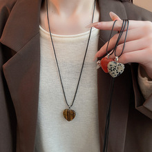 �������t�����Y��Ů2024�¿�O���L�l���С���ٴ��ɫƤ�K���