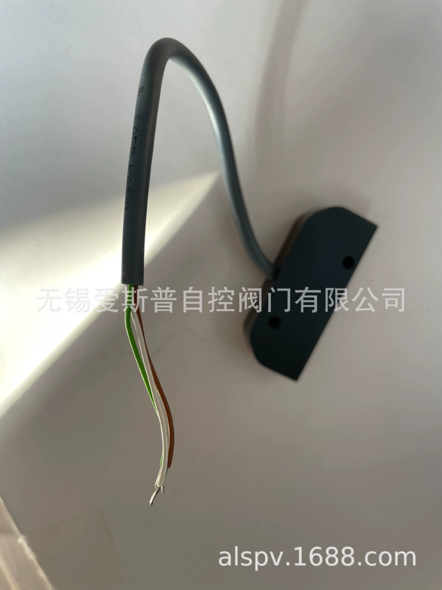 Магнитный выключатель высокой мощности TOPWORX