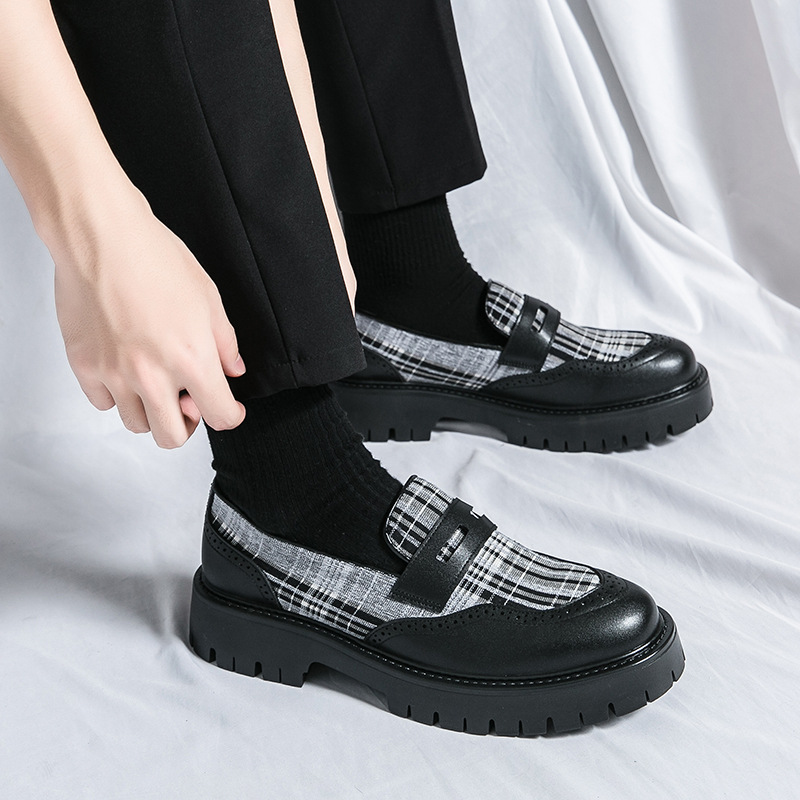 Zapatos Lofu de suela gruesa para hombre, transfronterizo de gran tamaño, nuevos zapatos de cuero de un solo pedal, zapatos de vestir de negocios para hombres de moda, se pueden enviar en nombre de