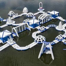 厂家大型充气水上冲关闯关组合儿童海上漂浮障碍充气水上乐园设备