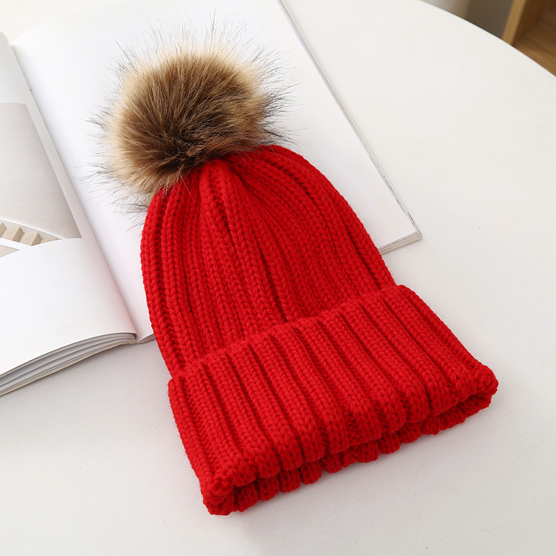 秋冬帽子の子供はキツネの毛玉の帽子のキャンディー色の毛糸の帽子をまねて、厚い保温の耳の包みの頭の帽子をかぶせます。