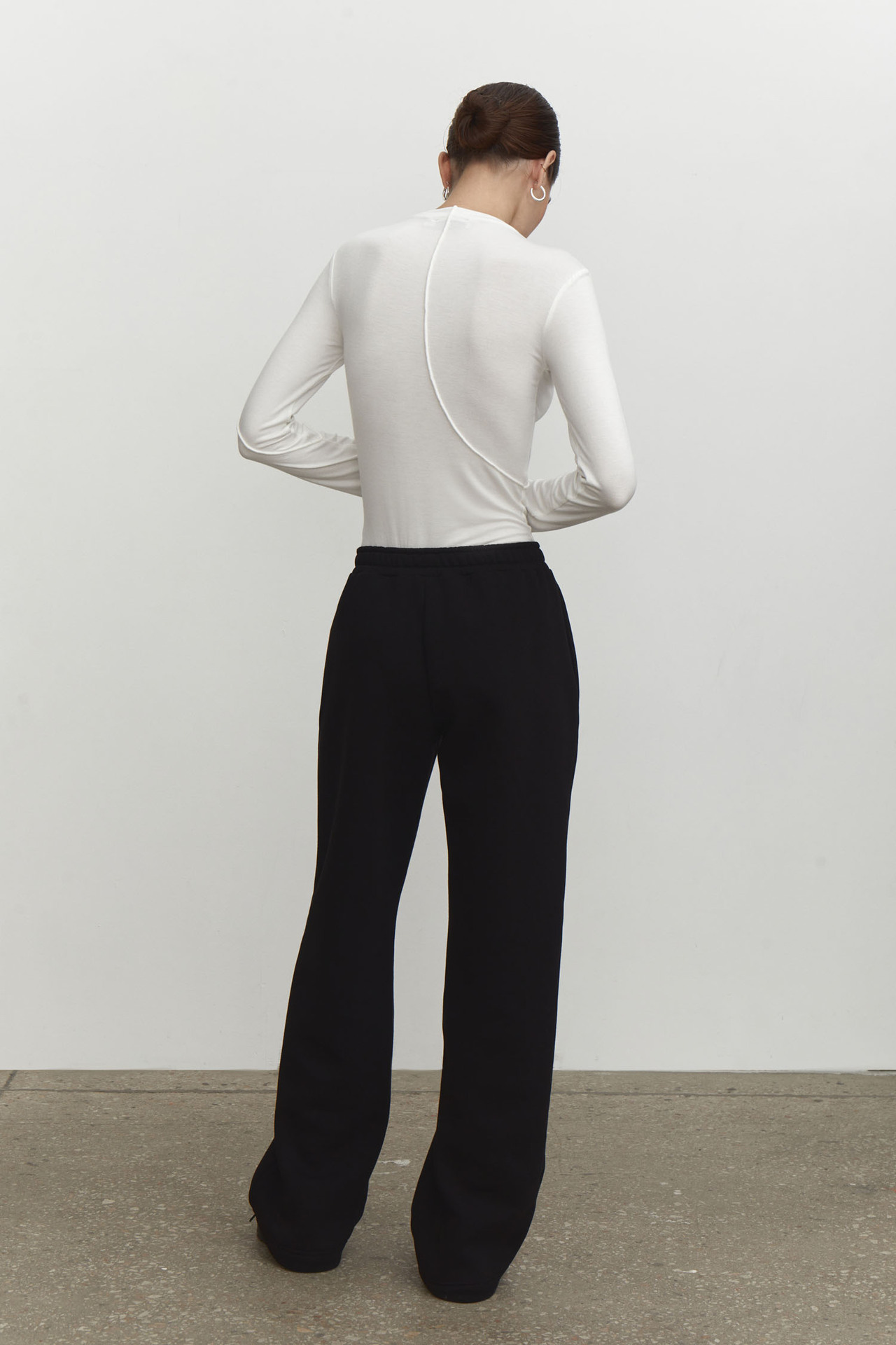 Half high neck base shirt with spring trend slanted edge splicing design, elastic slim fit long sleeved T-shirt_voghion.com