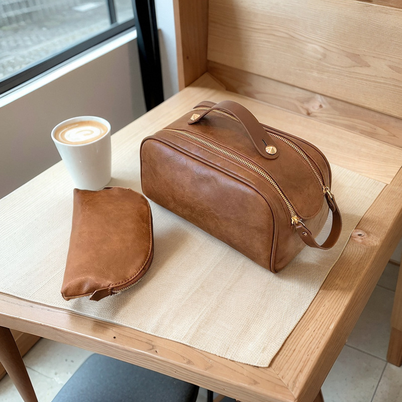 Bolsa de maquillaje portátil de gran capacidad para mujeres almacenar maquillaje portátil impermeable nuevo viaje bolsa de almacenamiento de lavado venta caliente