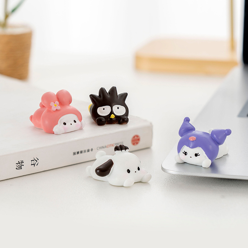 クリエイティブでかわいいサンリオ DIY 装飾ブラインドバッグアクセサリーマイクロランドスケープ車のデスクトップミニ装飾品|undefined