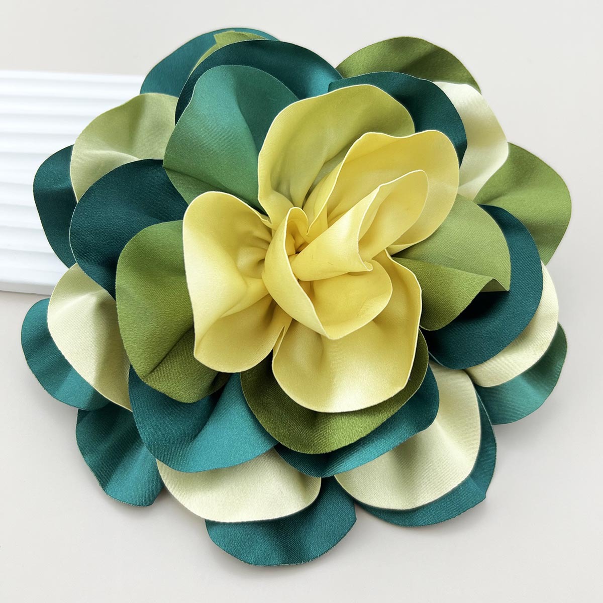 Elegant Flower Cloth Women's Corsage display picture 3
