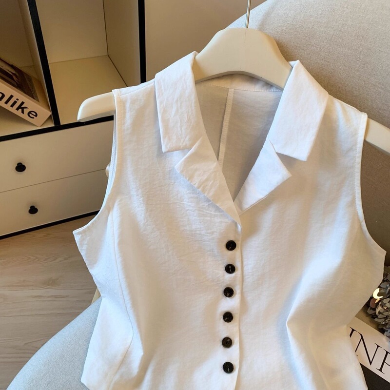 Old Money Style Single-Breasted Lapel Sleeveless Shirt for Women, Summer 2026 New Slim-Fit Short Top Vest