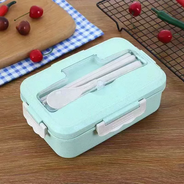 Зелёный, ложка и палочки