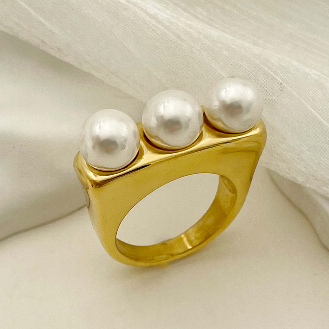 Rings Classification 14K Gold Plating Color 1 Piece Quantity Street Occasion 304 Stainless Steel Material Wholesale Jewelry Fashion Geometric 304 Stainless Steel Pearl 14K Gold Plated Plating Inlay Stainless Steel Rings