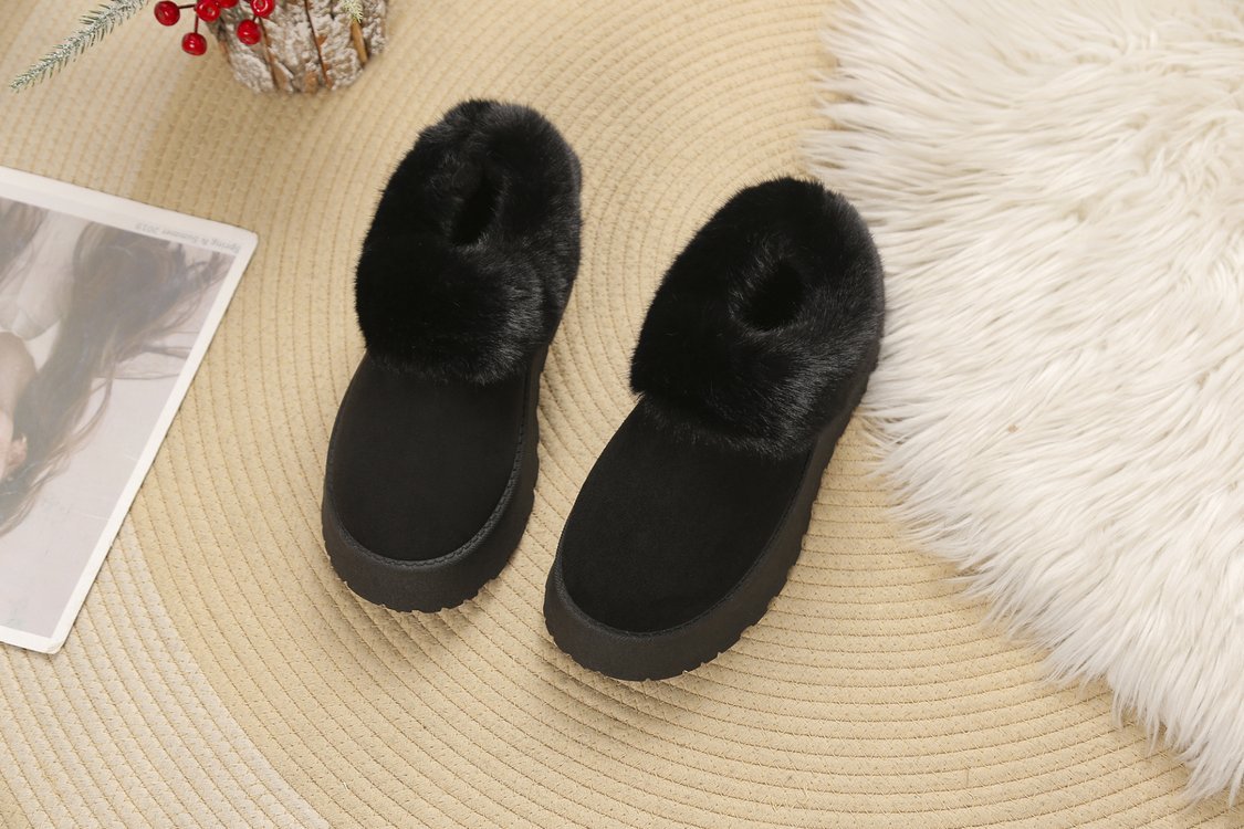 A new winter slip-on snow boots women's shoes plush one cotton shoes plus velvet thickened_voghion.com