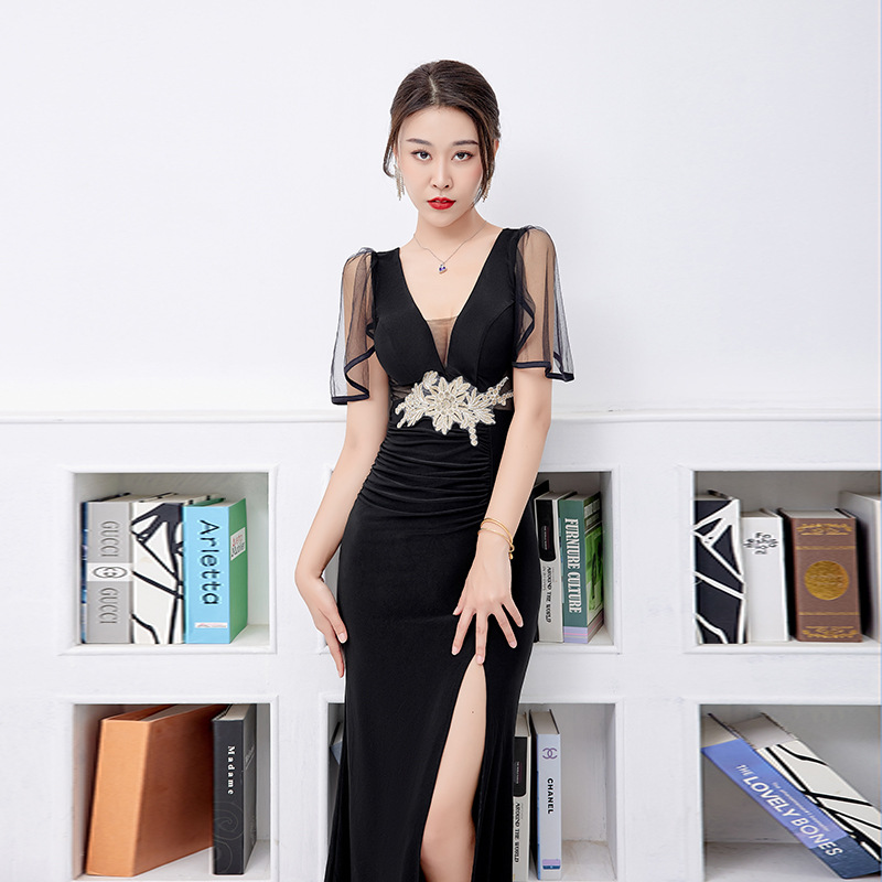 Sexy Dress Low-cut Elegant Ladies Evening Dress Short-sleeved Long Night Women's Sauna Technician Foot-bathing Work Clothes