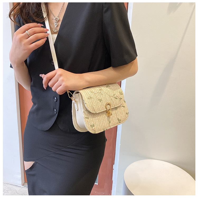 Straw Material Women's Backpack Backpack Women's Small Straw Flower Streetwear Square Magnetic Buckle Shoulder Bag Crossbody Bag Straw Bag