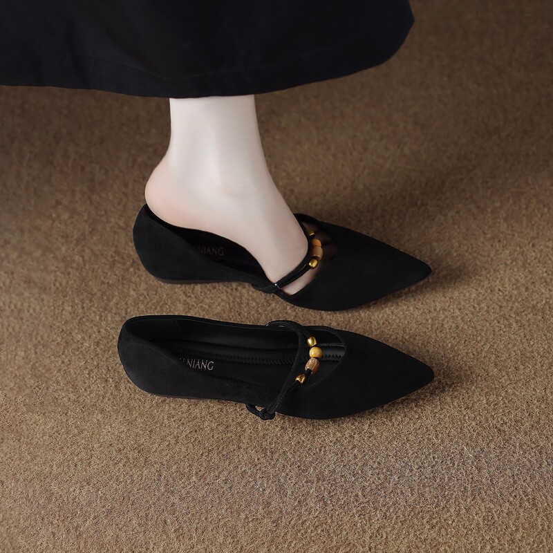 Beautiful Pointed Toe Soft Sole Non-Tiring Small Flats for Women 2025 Autum New French Flats Shoes