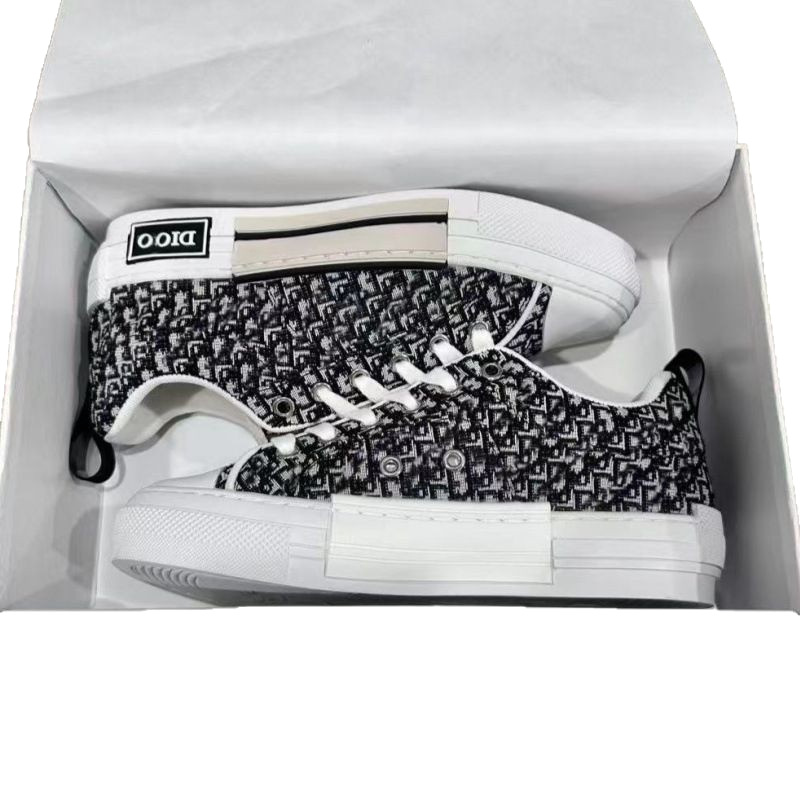 D familia de zapatos de hombre de verano nuevos zapatos blancos de marca de moda para hombres zapatos de lona transpirables skate casuales zapatos de pan para hombres y mujeres