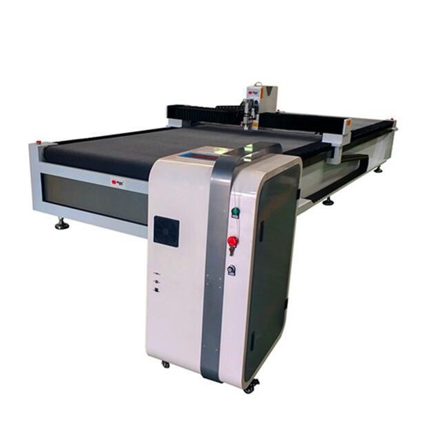 全自动超大幅面小多层服装面料振动刀切割机