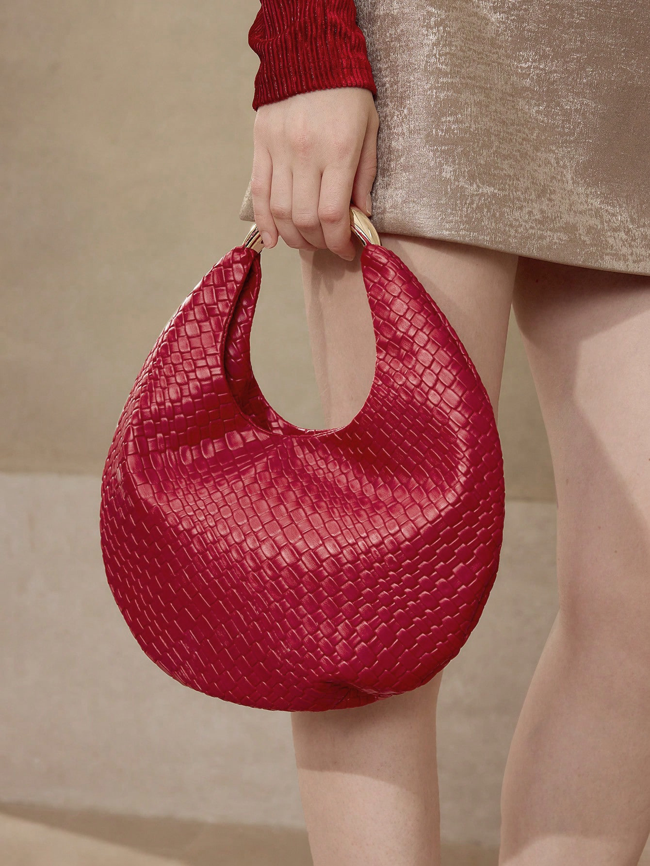 Red Woven Pu Leather Shoulder Bag For Women Versatile Evening Bag_voghion.com