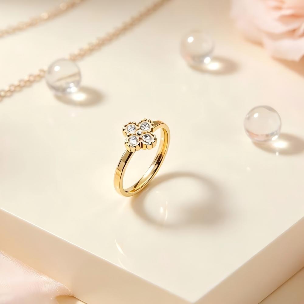 Lüks Titanyum Çelik Dörtyaprağı Yonca Taşlı Kadın Yüzüğü İnstatrend Solmayan Çiçek Moda Elmas Yüzük Knuckle Tail Yüzüğü