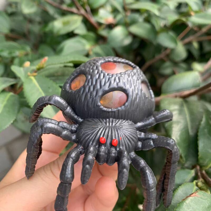 Stress Relief Squishy Toy Black Spider Gold Glitter Beads Spider Grape Ball Decompression Squishy Fun Halloween Prank Stress Reliever