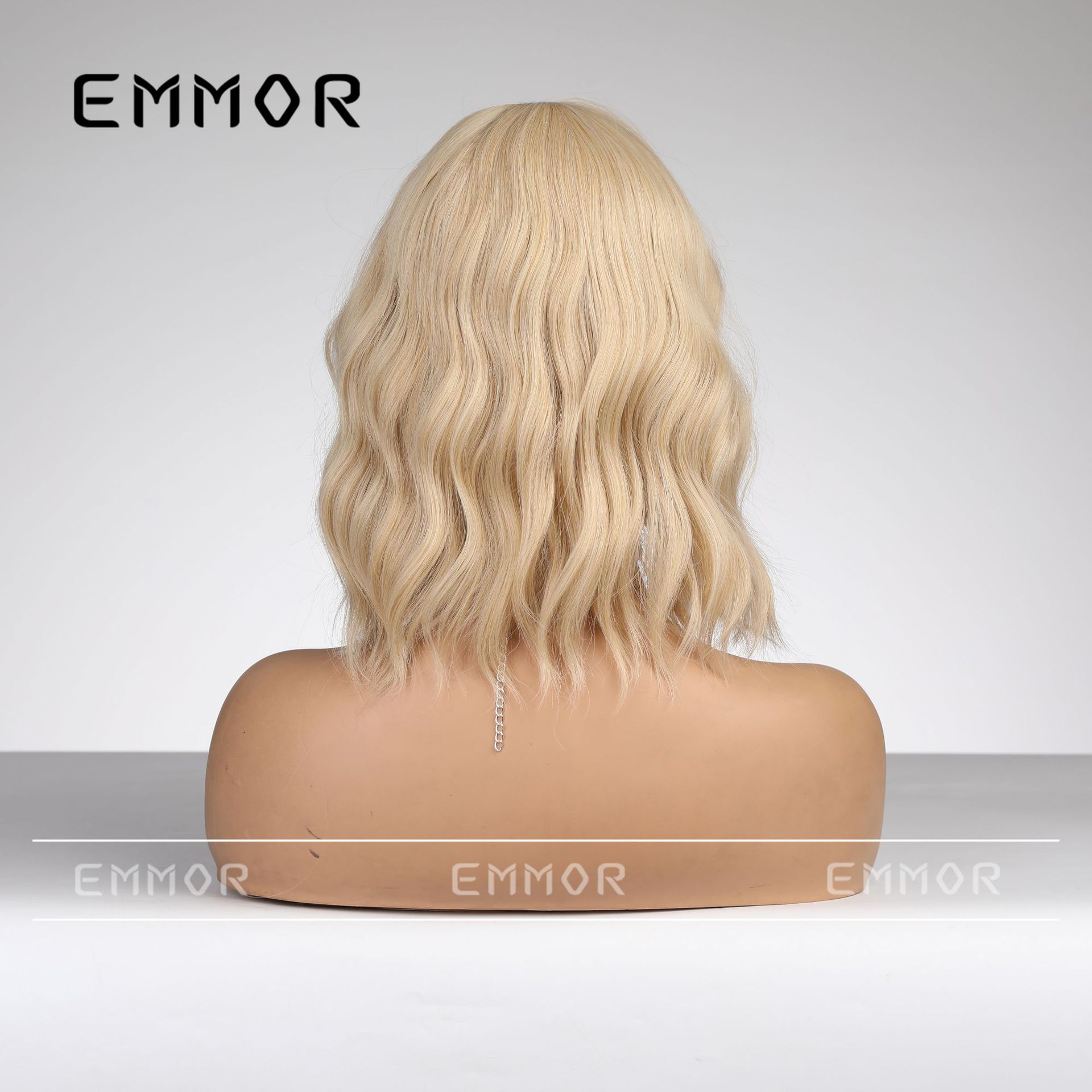 Peluca de moda de comercio exterior transfronterizo europeo y americano flequillo recto luz dorada rizada Bobo cabeza peluca