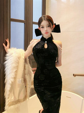 新中式改良旗袍丝绒连衣裙女装夏季黑色玫瑰提花镂空包臀裙子长裙
