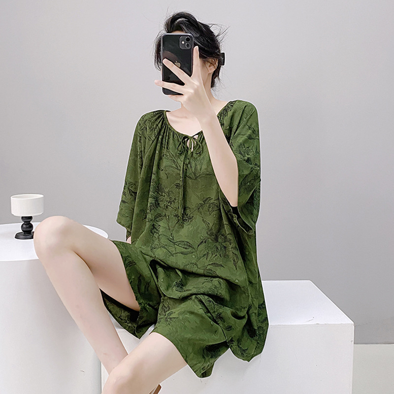 2025 New Cotton Silk Pajamas for Women Summer Short-Sleeved Shorts Simple Printed Two-Piece Set Thin Style Can Be Worn Outside Home Clothes