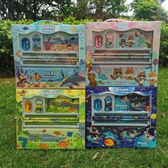 Christmas and New Year's Day gifts for primary school students stationery set children's cartoon gift kindergarten school supplies pen box pencil