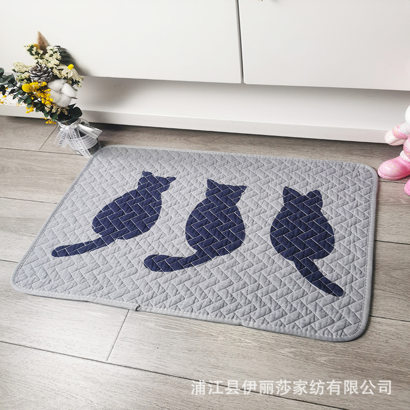 새끼 고양이 회색