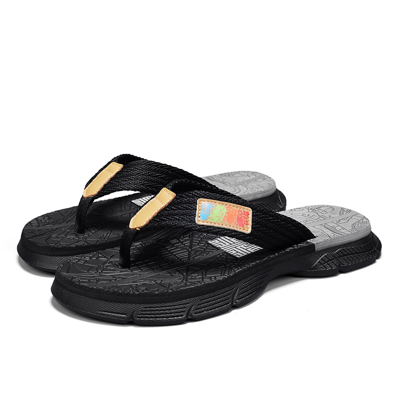 Chanclas para hombres Comercio exterior transfronterizo Verano nuevos zapatos de playa para hombres Tendencia de moda Zapatillas de uso externo