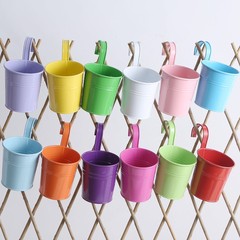 Small Iron Pottery Planter Stand with Detachable Hooks, Bucket-style Hanging Planter for Succulents and Green Plants, Balcony Decor, Candy Color Wall Mount Planter