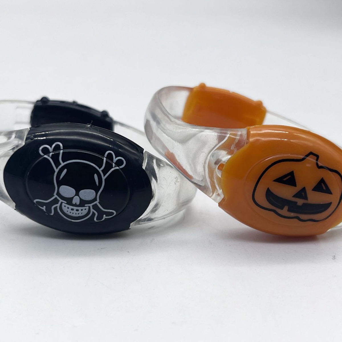 Halloween Fashion Trendy Led Luminous Pumpkin Ghost Head Bracelet Flash Halloween Watch Wrist Strap Bracelet Jewelry