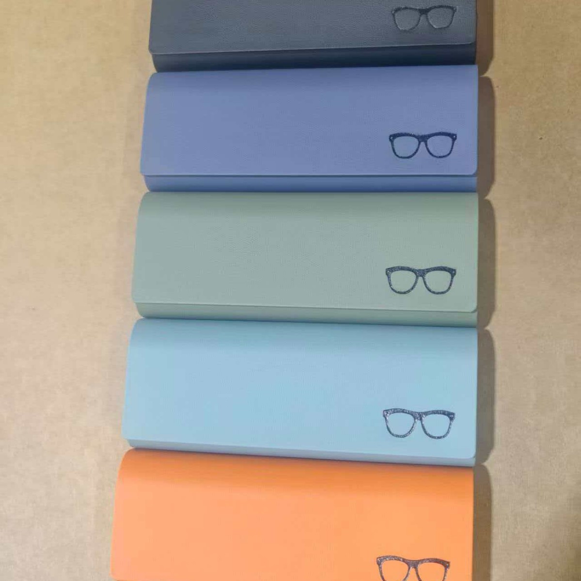 Nueva caja de ojos estudiantes magnéticos portátiles de alto valor facial anti-compresión caja de ojos fabricantes al por mayor caja de ojos
