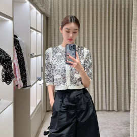 2024早春夏新款小香风重工亮珠片短外套女圆领中袖开衫挂脖背心