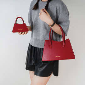 红色结婚包包2024新款时尚轻奢婚包女新娘包小众高级感斜挎手提包