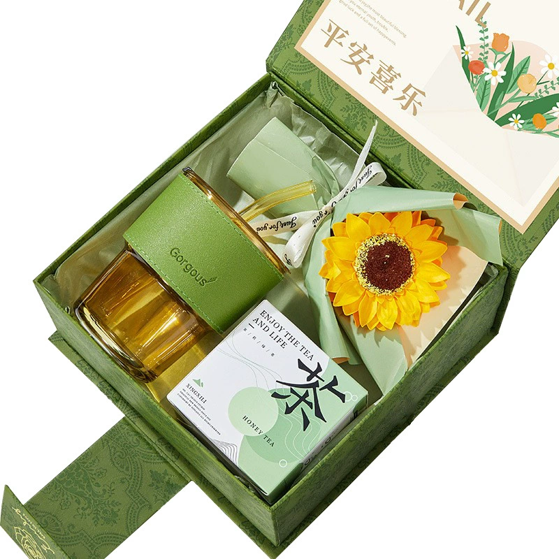 New Year Practical Gift Set (Romantic Forest) — Corporate & Customer Presents, Assorted Kits