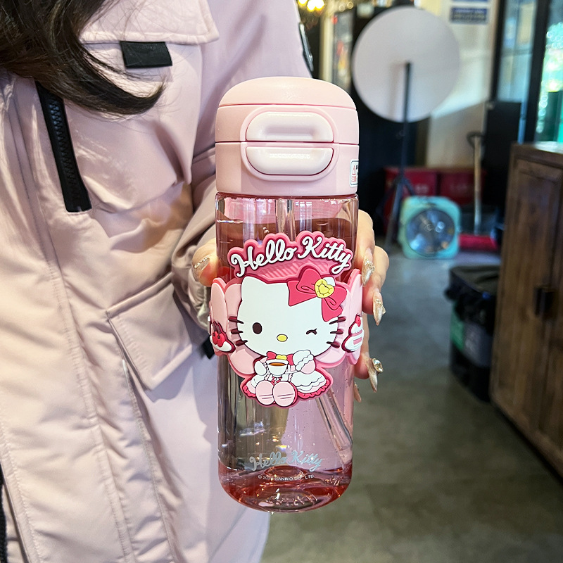 サンリオ子供用コップ女の子学校用ストローカップ小学生高温ダブルドリンク転倒防止ポット夏|undefined