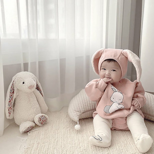 �ﶬ���냺�ӽq�Ӻ��B�w����Ů�����A�I��ͨ�L����¶�������