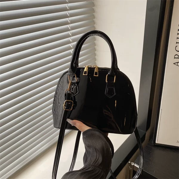 Bags for Women 2025 Spring New Style Personalized Retro One-Shoulder Crossbody Women's Bag Fashionable Niche Design Handbag