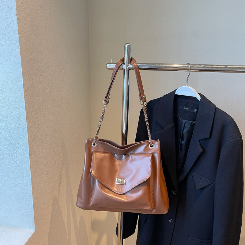 Bolso de hombro retro para mujer 2024 invierno nuevo bolso de mensajero de salida de gran capacidad bolso de cadena bolso de la mujer