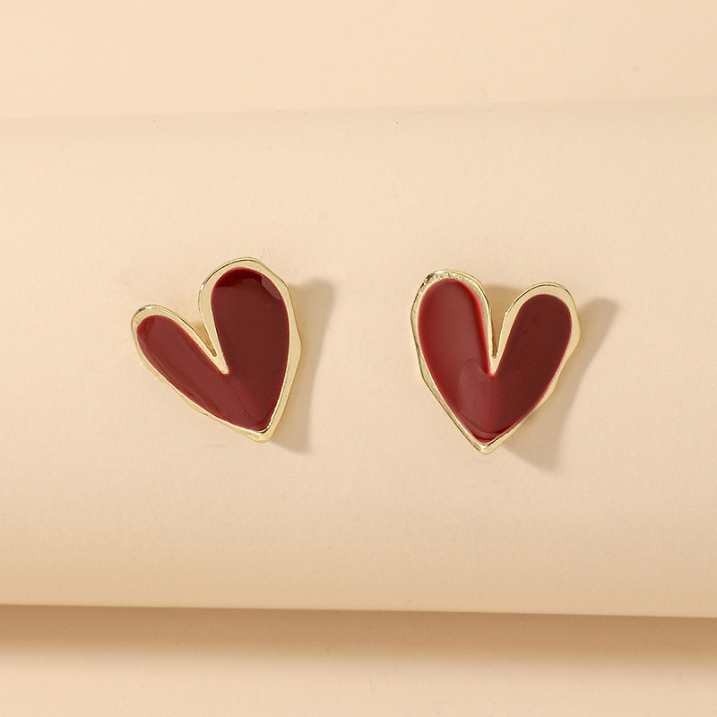 Korean Style Dripping Oil Heart Shaped Alloy Stud Earrings Wholesale display picture 3