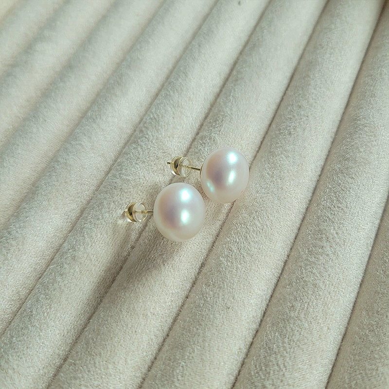 Earrings from pearl, small design ear clips